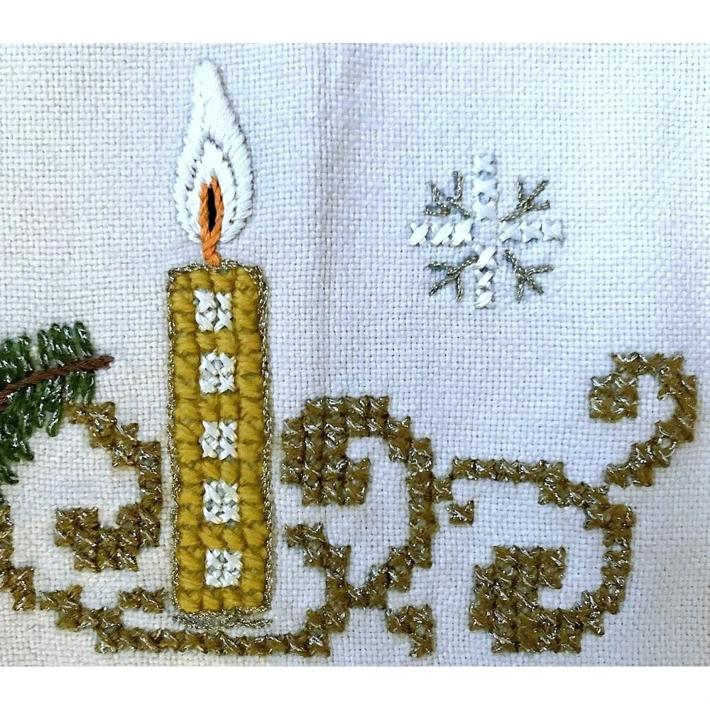 Holiday Xmas Candles Snowflakes Needlework Wool Runner Vtg / Antique 18x42